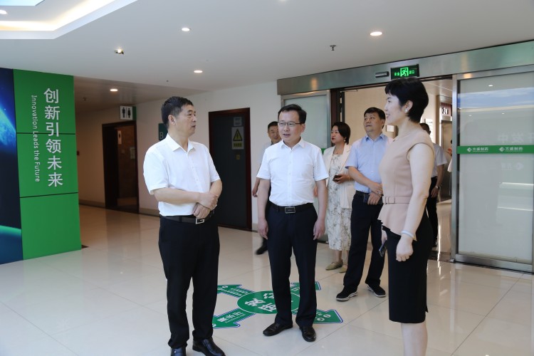 常德市汉寿县县委副书记王时雨一行莅临pp电子制药考察调研_pp电子
